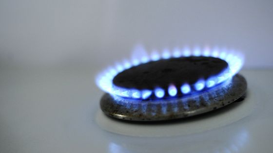 Vue d'un brûleur d'une cuisinière à gaz. ©AFP - JOHANNA LEGUERRE