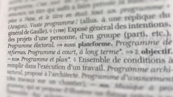 Définition du terme "programme" dans le dictionnaire Le Robert - Juliette Mouëllic