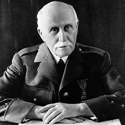 Portrait du maréchal Philippe Pétain, dans les années 1930
