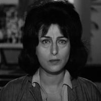 Anna Magnani dans le rôle de Mamma Roma. Le personnage de cette femme en apparence forte est aussi le titre du film de Pier Paolo Pasolini