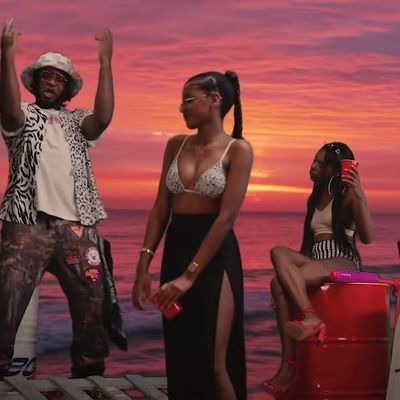 Dirty Swift x Davassy - Red Cup Feat.A6dii (Clip Officiel)