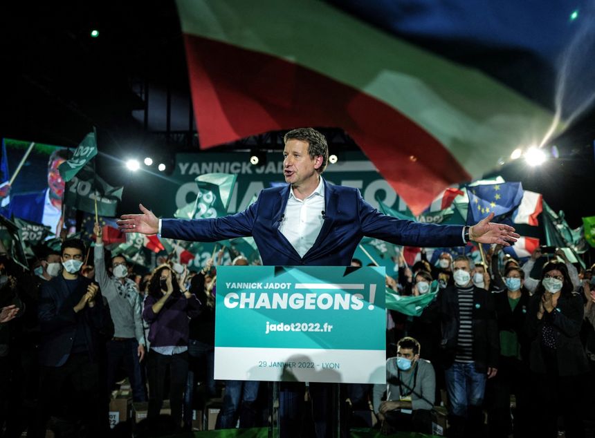 Le candidat d’Europe Ecologie Les Verts, Yannick Jadot, lors d'un meeting de campagne à Lyon, le 29 janvier 2022.