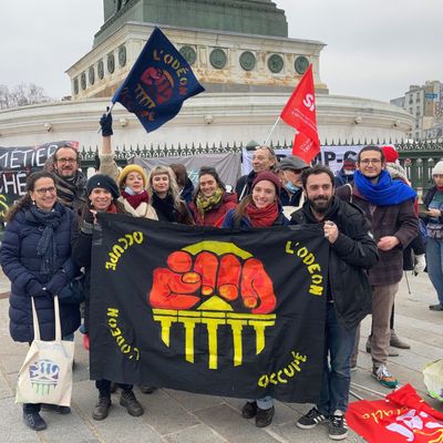 D'anciens occupants de l'Odéon le 27 janvier 2022 à Paris lors d'une manifestation.