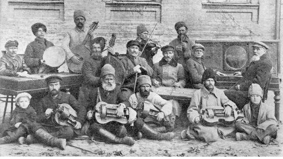 Congrès des kobzars (musiciens folkloriques) à Kiev en 1926. - DR