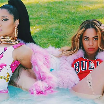 Nicki Minaj and Beyoncé - capture écran du clip "Feeling Myself" Teaser