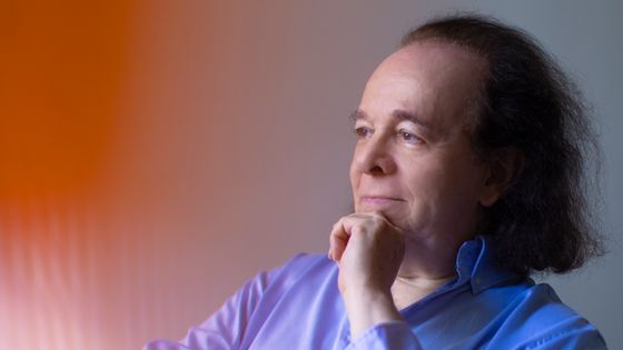 Le pianiste Cyprien Katsaris publie un nouveau disque autour de Saint-Saëns - Capucine de Chocqueuse