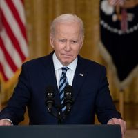 Le président américain Joe Biden fait une déclaration le 24 février 2022 à Washington, DC.