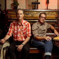 Joey Burns et John Convertino - Calexico / Photo Holly Andres