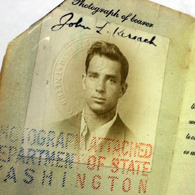 la photo de passeport de Jack Kerouac