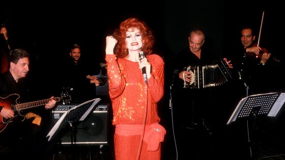 Milva et le Quintette de Tango Contemporain d'Astor Piazzolla en 1988 ©Getty - Peter Bischof
