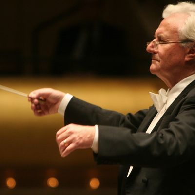 Sir Colin Davis, chef d'orchestre (Weybridge, 25 septembre 1927 - Londres, 14 avril 2013)