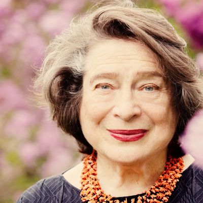 Elisabeth Leonskaja, pianiste. Son intégrale des Sonates de Mozart est parue chez Warner Classics