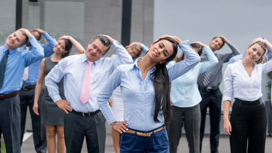 Pause active au travail. ©Getty - Andresr