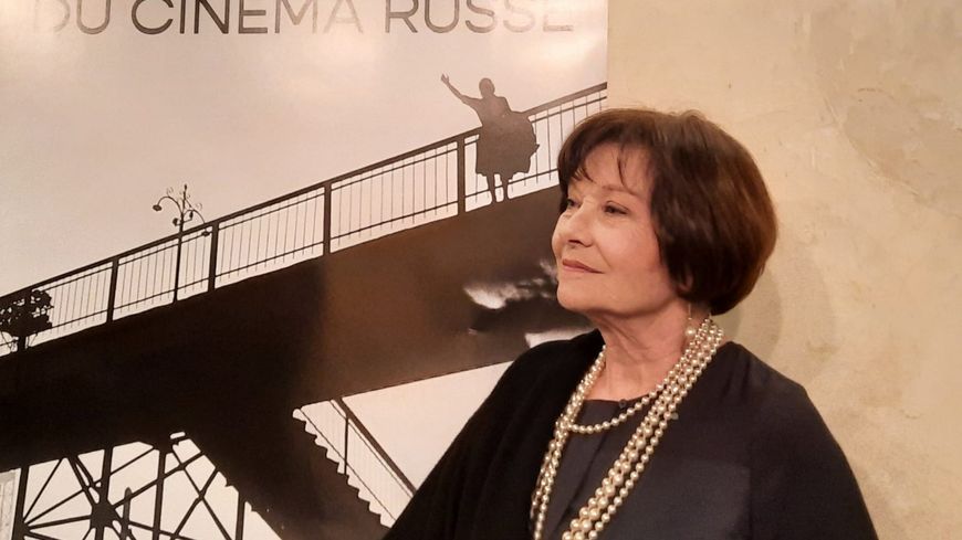 ‘"Si on pense qu’il faut se débarrasser de Poutine et je suis de ceux-là, il n’y a que le peuple russe qui peut le faire et les artistes en avant-garde" : Macha Méril, ce mercredi 23 mars au cinéma Max Linder.