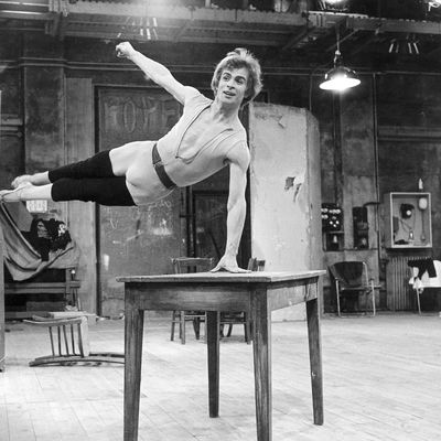 1966, Rudolf Noureev en répétition