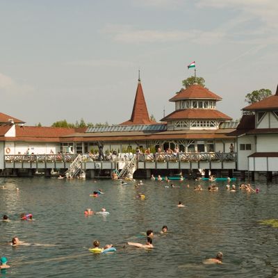 Maison de bain sur le lac Balaton, Hongrie