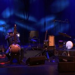 Ballaké Sissoko et Arthur Teboul : Un vêtement pour la Lune