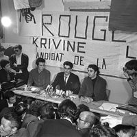 Alain Krivine en 1969, entre Daniel Bensaïd et Alain Weber.