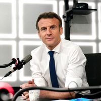 Emmanuel Macron vendredi 15 avril 2022 dans un de nos studios.