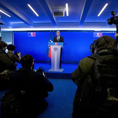 03/03/2014 JF Copé président de l'UMP répond à la presse sur les premières révélations sur Bygmalion