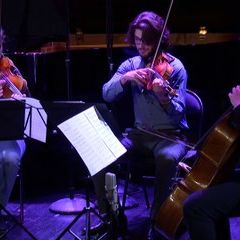Bryce Dessner : Aheym