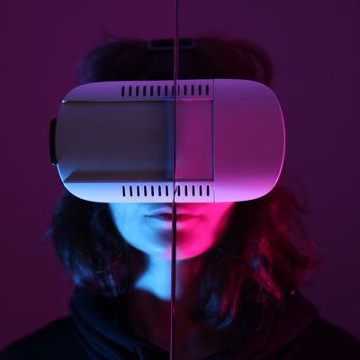 Aujourd'hui, les métavers se visitent grâce à la réalité virtuelle, mais les premiers étaient sur CD-roms...