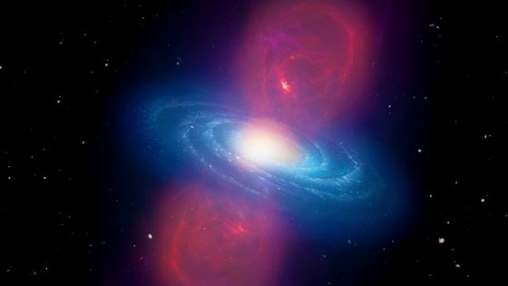 Les bulles de Fermi sont des structures rayonnantes en forme de « 8 » qui sont situées de part et d'autre du centre galactique de la Voie lactée. ©AFP - Mark Garlick