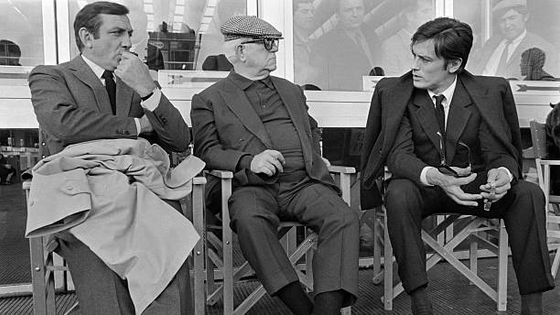 1969, tournage du film Le Clan des Siciliens d'Henri Verneuil - Avec Lino Ventura, Jean Gabin & Alain Delon (g. à d.) ©Getty - Jean-Pierre Bonnotte/Gamma-Rapho