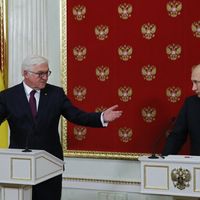 Frank-Walter Steinmeier et Vladimir Poutine en 2017 au Kremlin, lors d’une visite du Président allemand en Russie.