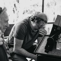 Benoit Delépine et Gustave Kerven sur le tournage de "En même temps"