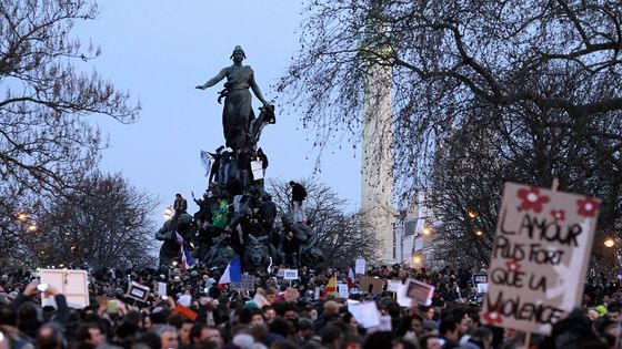 Manifestations à la suite des attentats terroristes, place de la Nation (Paris), le 11 janvier 2015. ©Getty - Yves Forestier