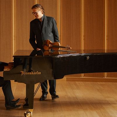Augustin Dumay, violoniste et chef d'orchestre, avec Jonathan Fournel, pianiste