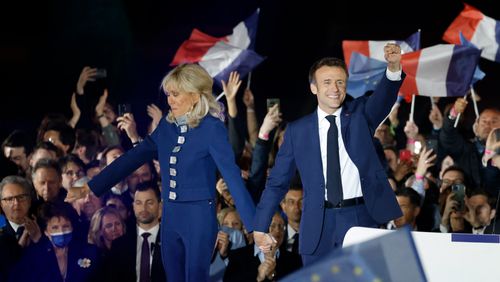 Emmanuel Macron réélu : place aux législatives...