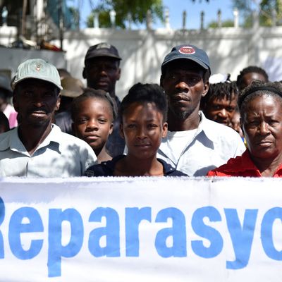 15 octobre 0215, des organisations pour les droits de l'homme en Haïti réclament justice et réparation pour les milliers de victimes du choléra