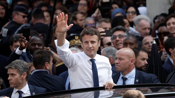 Emmanuel Macron à Cergy le 27 avril 2022 - BENOIT TESSIER