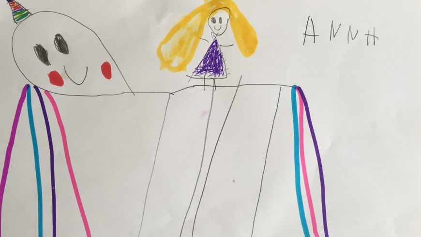Le dessin d'Anna : "La licorne et la petite fille"
