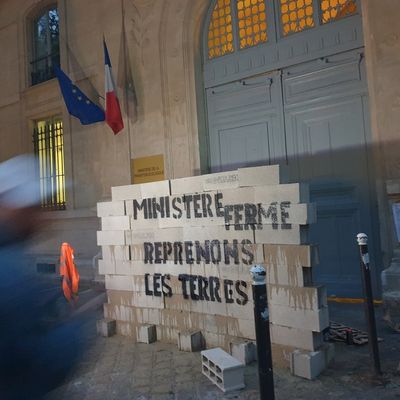 Retour sur terres/1