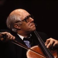 Mstislav Rostroprovitch en concert à Paris en 1985