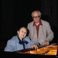 Yvonne Loriod et Olivier Messiaen photographié par Jacques Sarrat en 1988.