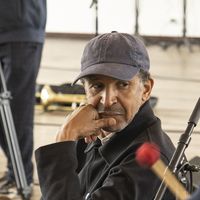 Portrait du cinéaste Abderrahmane Sissako lors des répétitions de sa pièce "Le Vol du Boli".