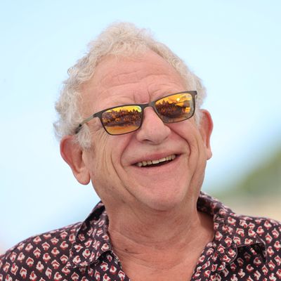 Le producteur de cinéma britannique Jeremy Thomas au 74e Festival de Cannes le 9 mai 2021