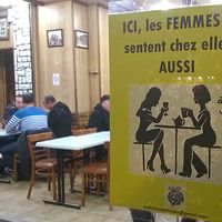 Affiche dans un café d'Aubervilliers