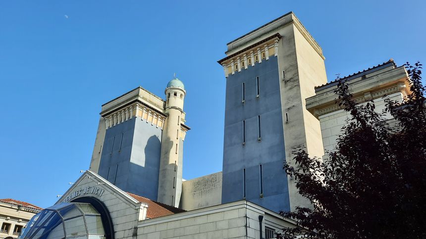 les minarets du centre thermal du dôme
