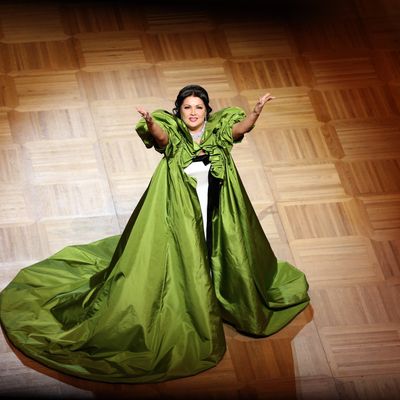 La soprano russe Anna Netrebko retrouve le chemin de la scène