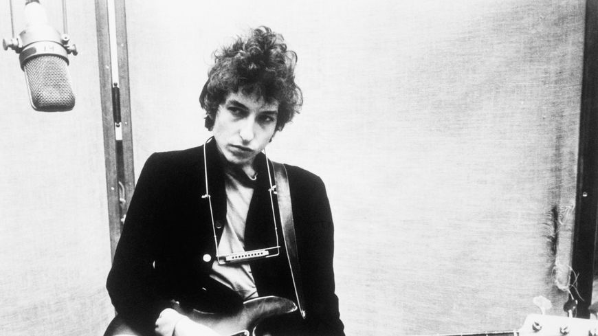 Bob Dylan en 1968-1969. Eat the document, an anti documentary remembrance of Bob Dylan's 1966 concert tour of Europe, has its A