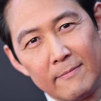 L'acteur sud-coréen héros de Squid Game, Lee Jung-jae, revient à Cannes, cette fois-ci en tant que réalisateur de son premier film, "Hunt"