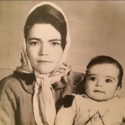 Esmat et son fils Hossein.