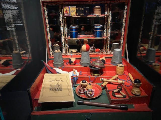 Le kit, Physique amusante du magicien