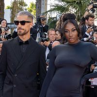 Aya Nakamura et son compagnon Vladimir Boudnikoff au Festival de Cannes 2022 (Marc Piasecki)