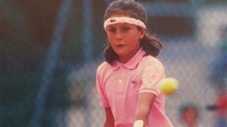 Amélie Oudéa-Castéra a débuté le tennis dès l'âge de six ans.